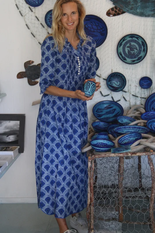 Cotton Annabel Maxi Dress in Royal Blue Fan Cozy Open-Back Maxi Dress