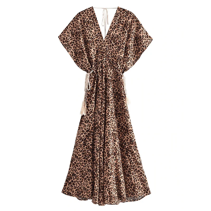 Devi Leopard Maxi Dress Elegant Maxi Dress with Pockets