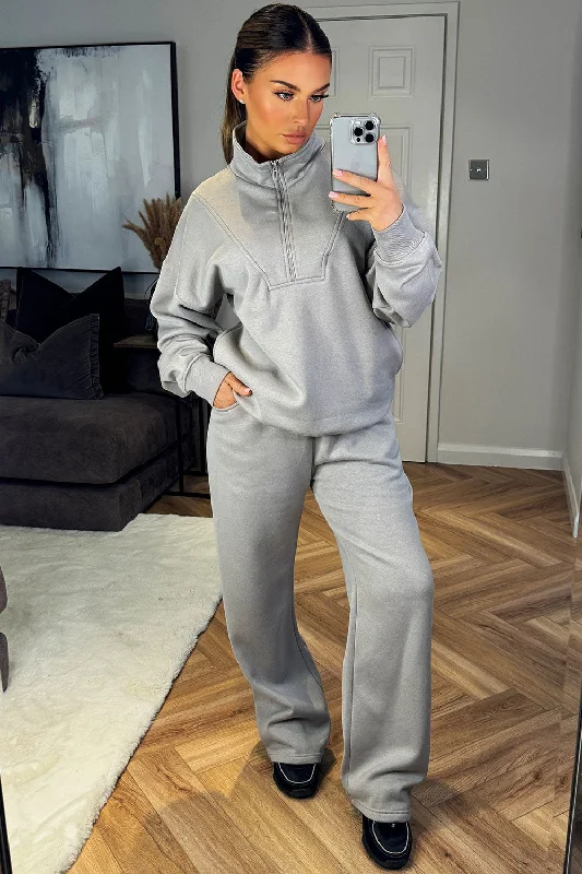 Half Zip Sweatshirt And Joggers Loungewear Set Dove Grey Hoodie with Emblem Brand Identity