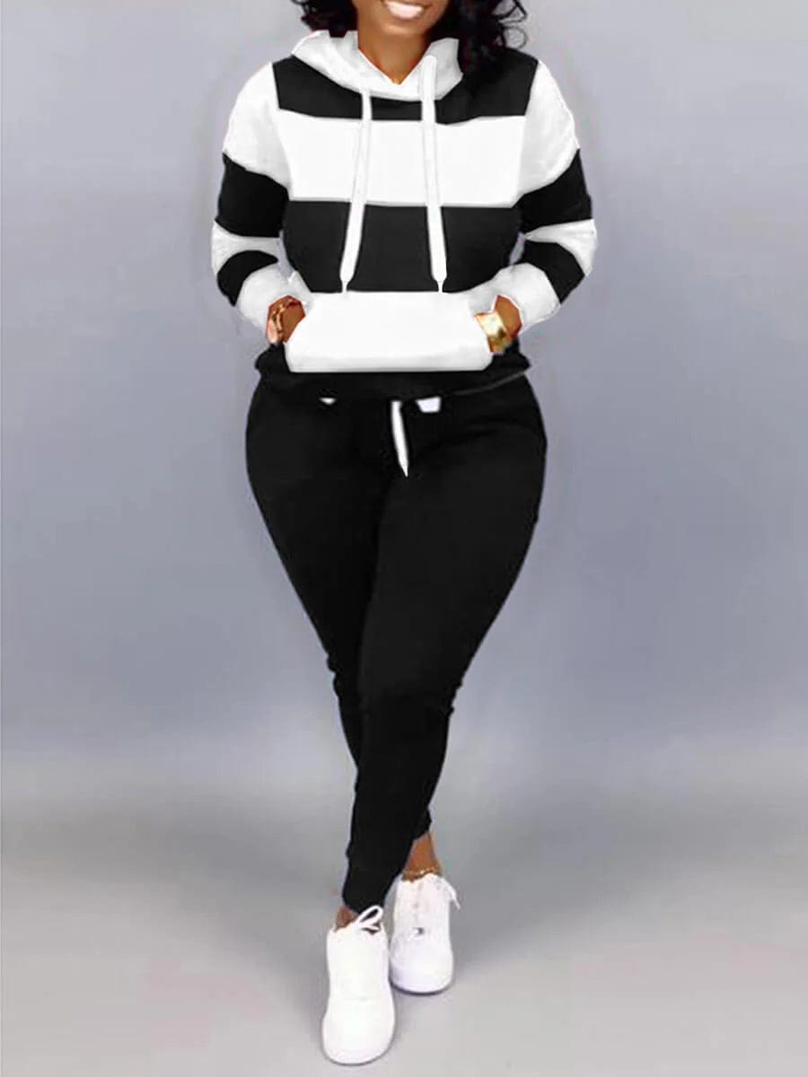 LW Plus Size Sporty Hooded Collar Striped Tracksuit Set Black White Patchwork Kangaroo Pocket Design Tracksuit Sportswear Set Hoodie with Half-Zip Sporty Casual