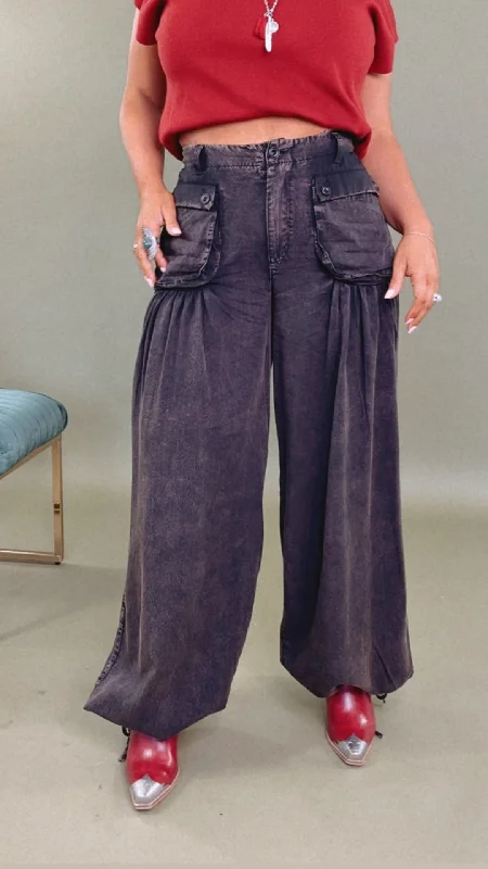 Oli & Hali: Washed Wide Leg Parachute Pants, Black Casual Wide Pants