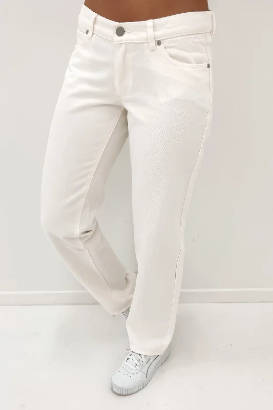 A 99 Low Straight Jean Washed White Fashionable White Denim Jeans