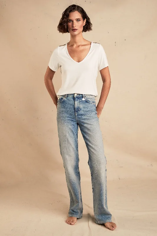 Classic Straight Jean (Vintage Indigo) Cozy Wide-Legged Jeans