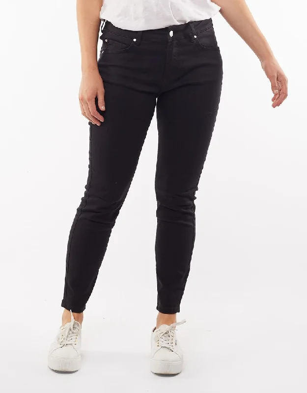 Foxwood City Jean - Black Chic Faded Blue Jeans