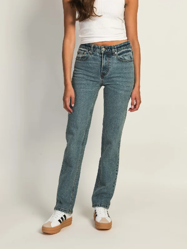 HARLOW MID-RISE STRAIGHT JEAN - MID WASH Casual High-Waisted Bootcut Jeans