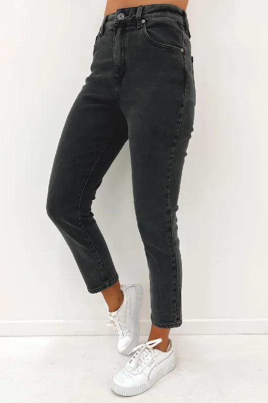 Monica Mom Jean Washed Black Comfortable Low-Rise Jeans